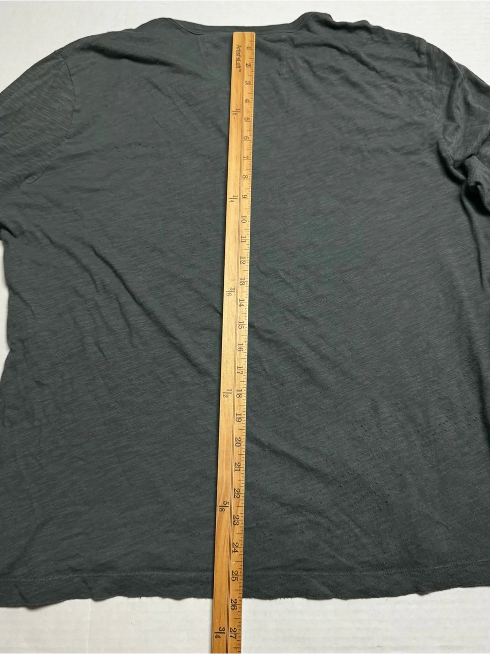 Banana Republic Vintage Tee Long Sleeve Henley In Dusty Olive (Green) Size: L